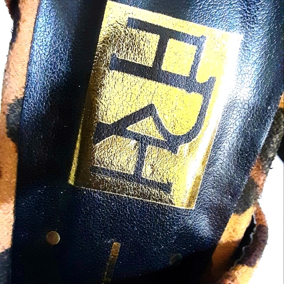 Leopard Print Faux Suede Heels - 8 1/2 - Picture 7 of 7